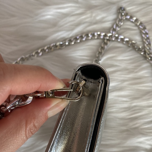 ❤️ Dior Small Cosmetic Bag With Chain ❤️ - Picture 13 of 15